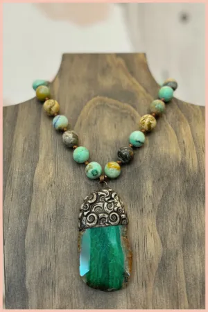 Jade Curly Embossed Pendant Statement Necklace