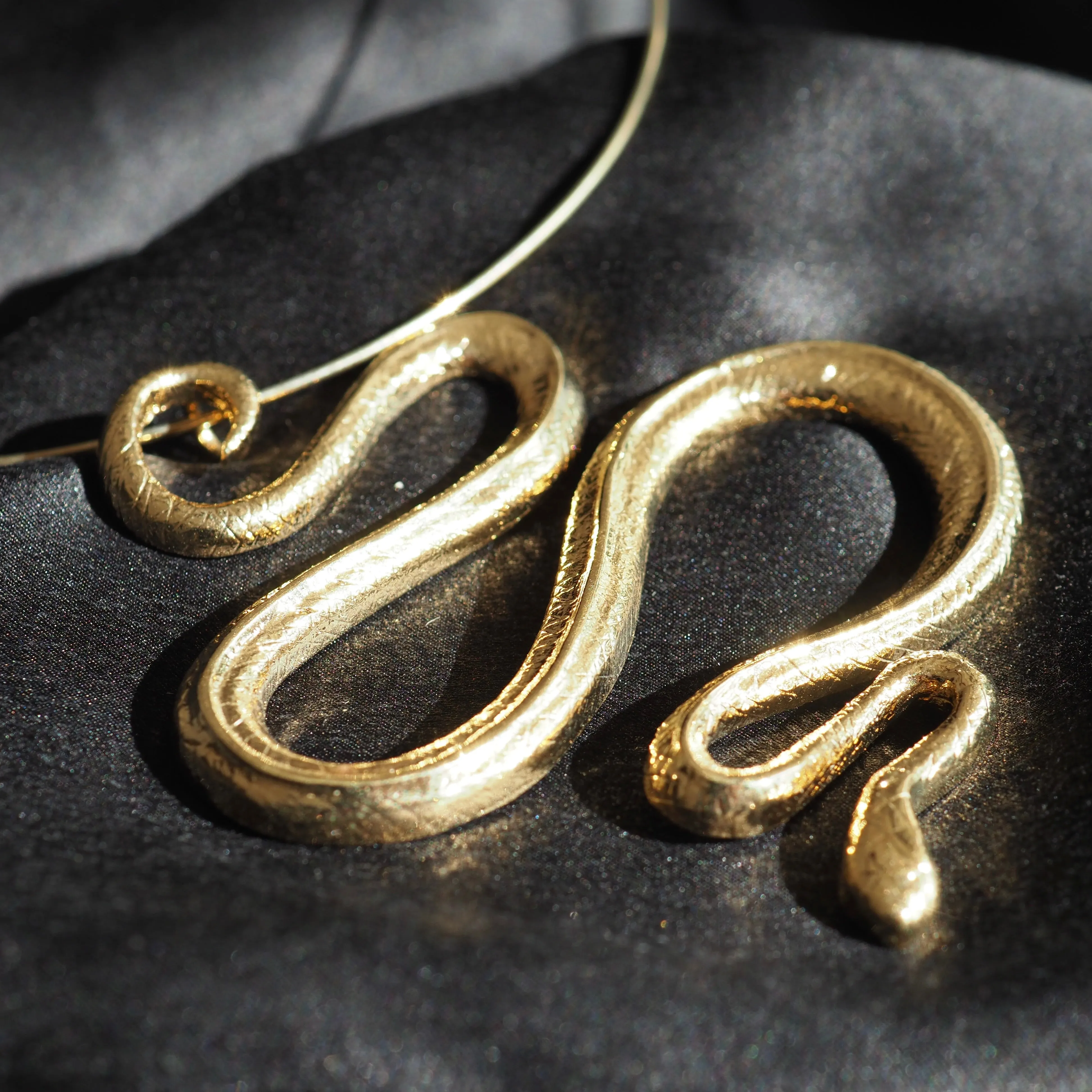 JAYMEE SNAKE STATEMENT NECKLACE